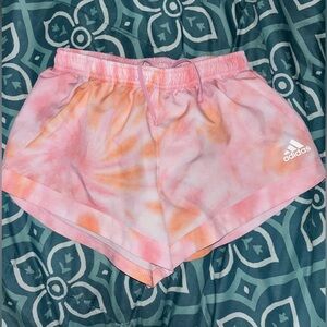 Adidas girls shorts size 7/8 Small